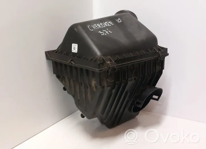 Jeep Cherokee Boîtier de filtre à air 05143968AA