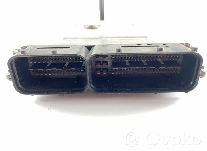 Volkswagen PASSAT B6 Sterownik / Moduł ECU 03G906018BK