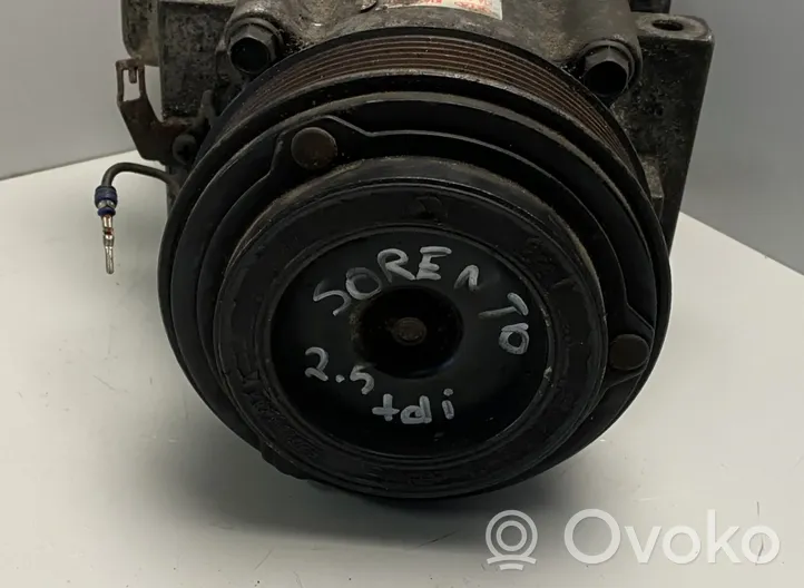 KIA Sorento Ilmastointilaitteen kompressorin pumppu (A/C) 977013E350