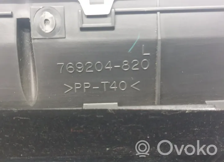 Toyota Prius (XW20) Nopeusmittari (mittaristo) 83800-47210