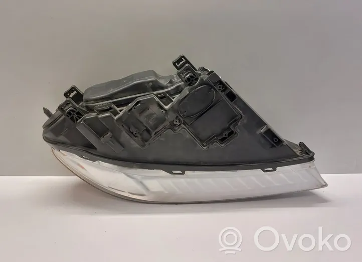 Volvo V70 Faro/fanale 31214351