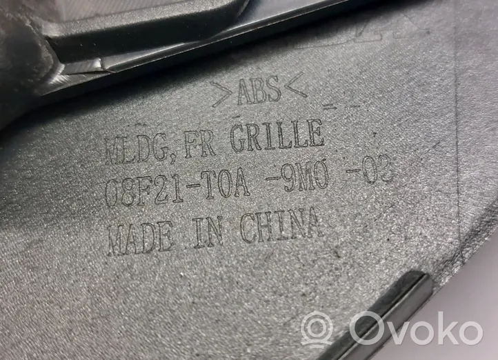 Honda CR-V Atrapa chłodnicy / Grill 08F21-T0A-9M0-03