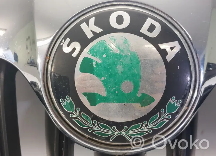 Skoda Octavia Mk2 (1Z) Etusäleikkö 1Z0853651C