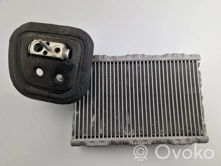 Jeep Grand Cherokee Radiatore riscaldamento abitacolo 327525T