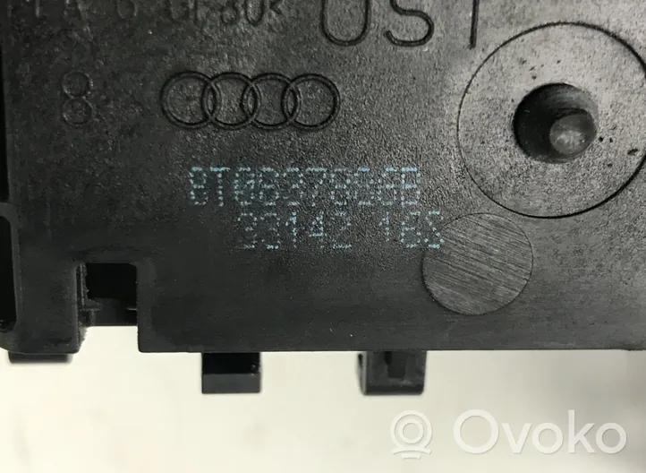 Audi Q5 SQ5 Klamka zewnętrzna drzwi tylnych 8T0837886B