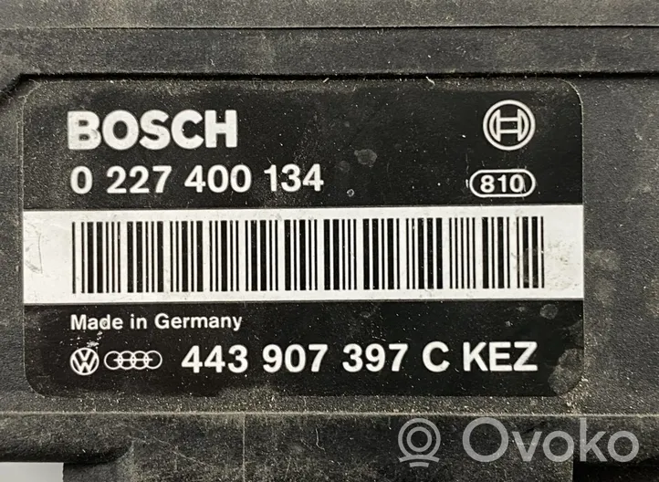 Audi 80 90 S2 B4 Autres unités de commande / modules 443907397C