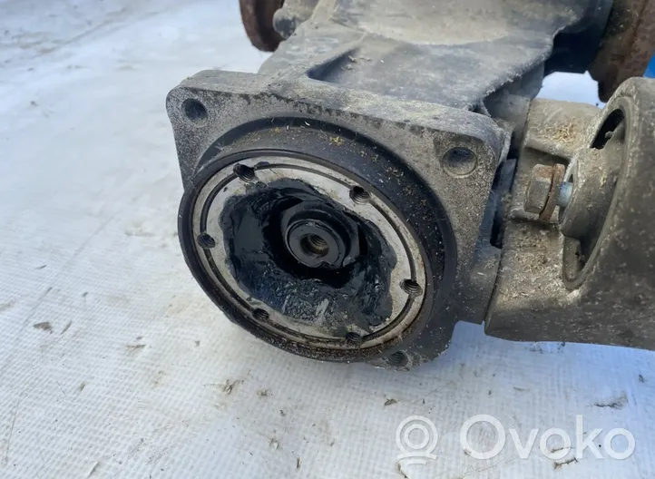 Audi A4 S4 B6 8E 8H Aizmugurējais reduktors ETQ300401