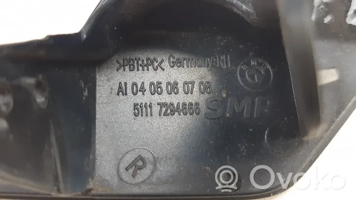 BMW 4 F32 F33 Zaślepka spryskiwacza lampy przedniej 51117294666