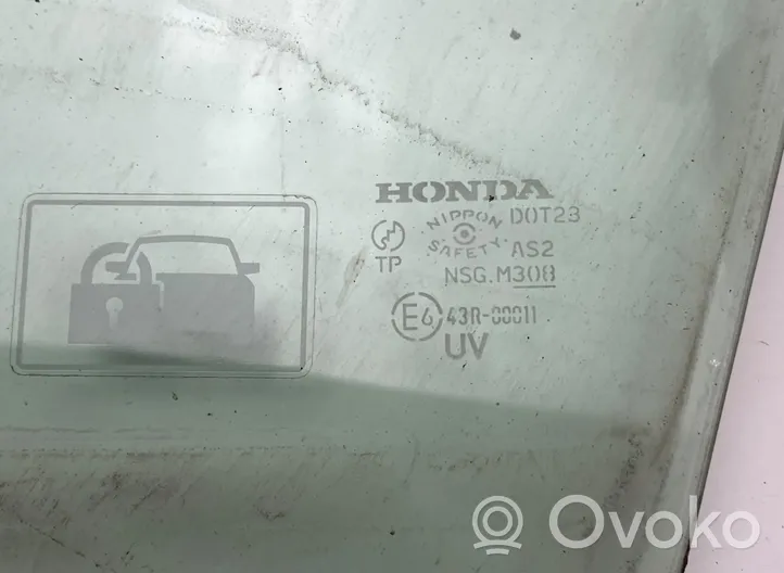 Honda FR-V Vitre de fenêtre porte avant (4 portes) DOT23