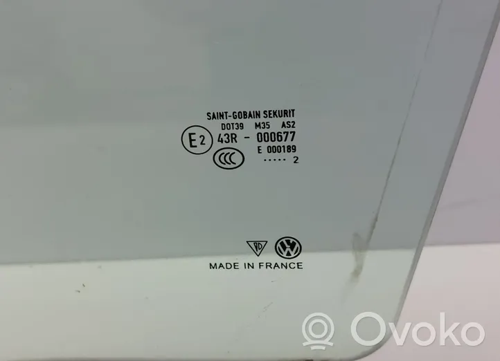 Volkswagen Touareg II Szyba drzwi przednich 7P6845021B