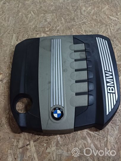 BMW 7 F01 F02 F03 F04 Copri motore (rivestimento) 13717802848