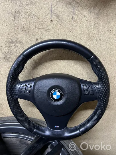 BMW 1 E81 E87 Ohjauspyörä 