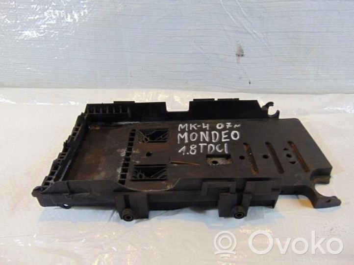 Ford Mondeo MK IV Vassoio batteria 