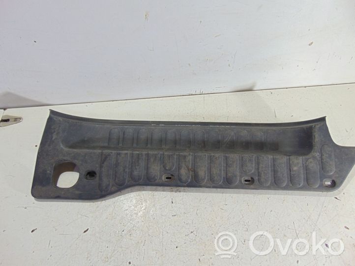 Renault Kangoo II Garniture de marche-pieds arrière 8200431167