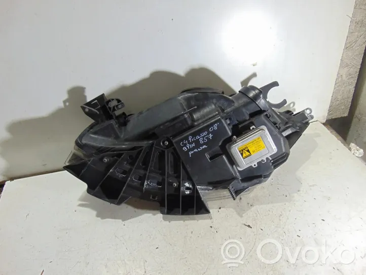 Citroen C4 I Phare frontale 5DV009000-00