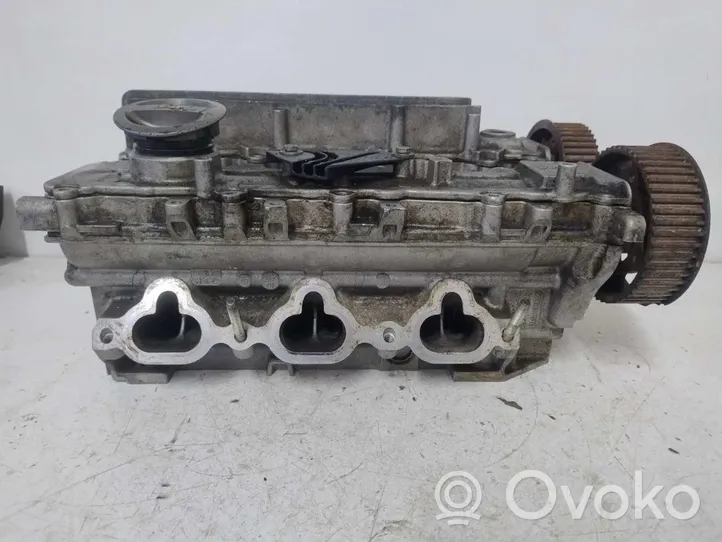 Peugeot 406 Culasse moteur 9629817510