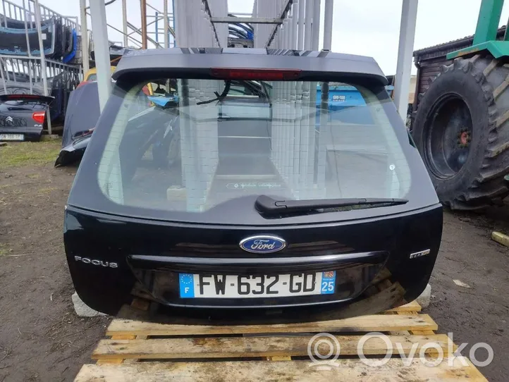 Ford Focus Takaluukun/tavaratilan kansi 