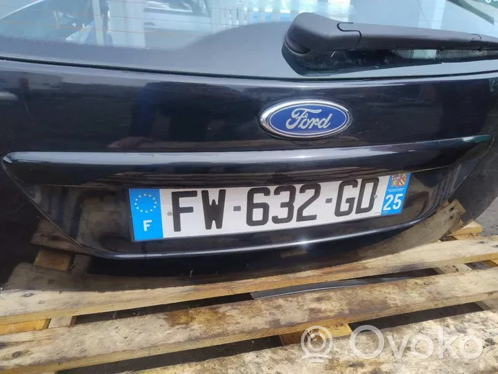 Ford Focus Takaluukun/tavaratilan kansi 