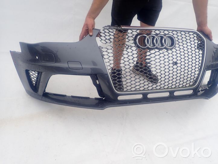 Audi RS4 Zderzak przedni 