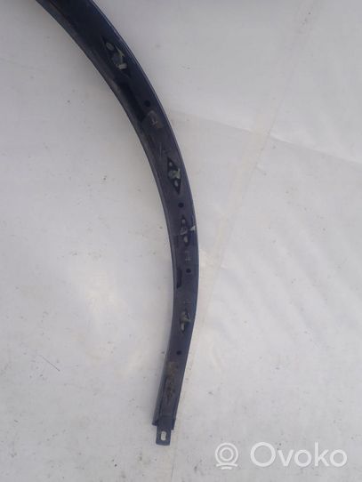 Volkswagen Touareg II Front arch trim 7P6853717