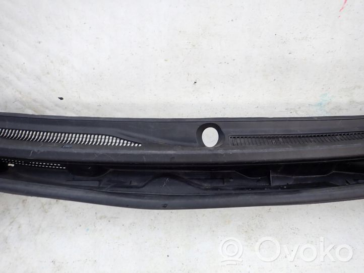 Toyota Land Cruiser (J200) Rivestimento del tergicristallo 5570860090