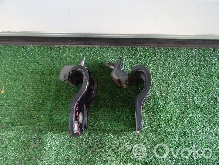 Opel Insignia B Zawias klapy tylnej bagażnika 13247935