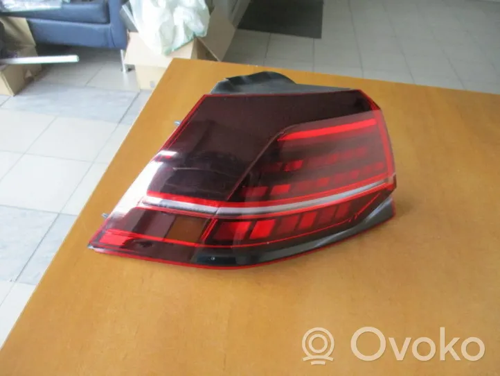 Volkswagen Golf VII Lampa tylna 