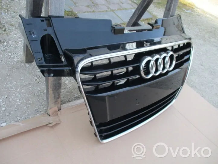 Audi TT TTS Mk2 Grotelės priekinės 