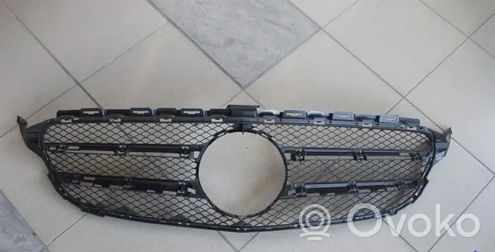 Mercedes-Benz C AMG W205 Front grill 