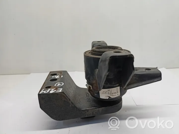 Hyundai i10 Engine mounting bracket 2281539