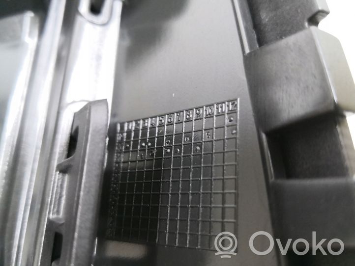Audi Q4 Sportback e-tron Etupuskurin alempi jäähdytinsäleikkö 89A807682A