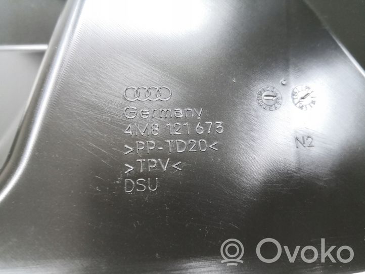 Audi Q8 Déflecteur d'air de radiateur de refroidissement 4M8121673