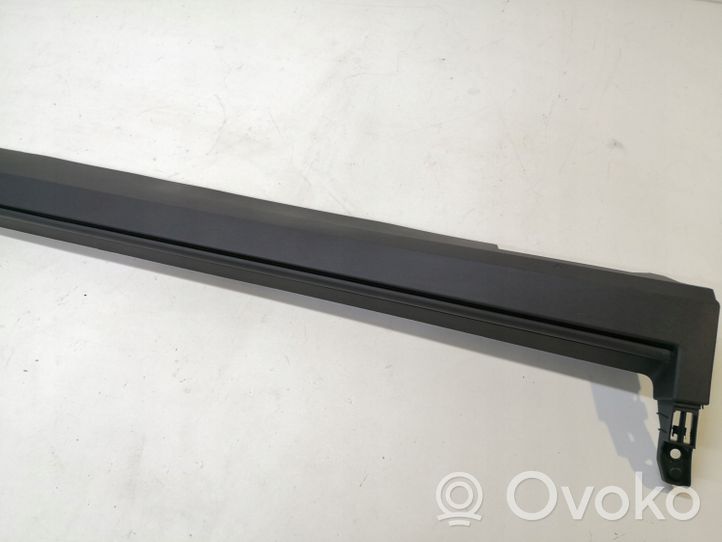 Polestar 2 Sill 31672592