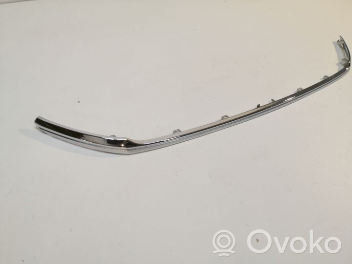 Toyota Hilux (AN120, AN130) Grille calandre supérieure de pare-chocs avant 531220K240