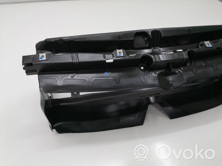 BMW 1 F20 F21 Wlot / Kanał powietrza intercoolera 51747383766