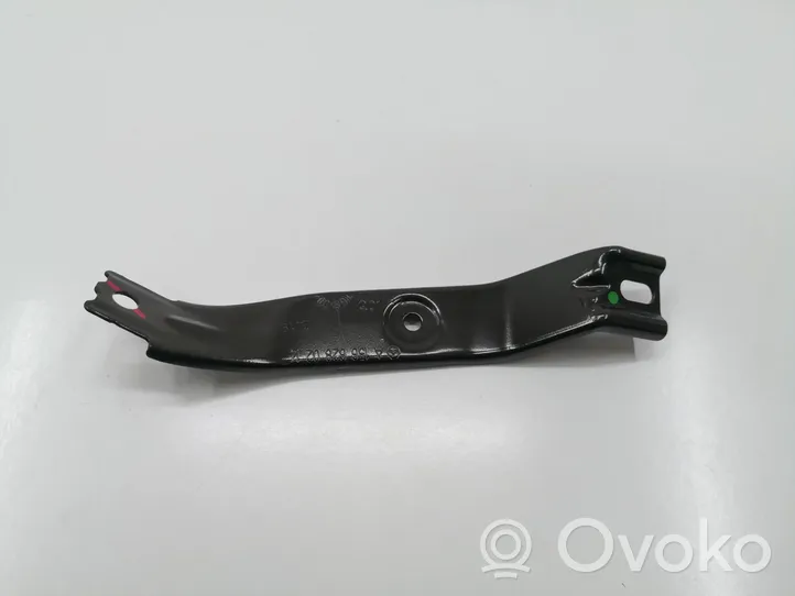 Mercedes-Benz GLA W156 Supporto di montaggio del parafango A1566280214