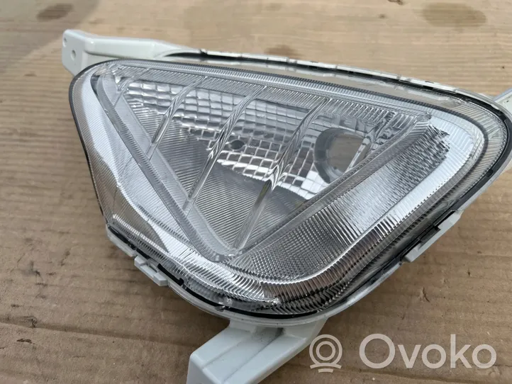 Hyundai i20 (BC3 BI3) Faro diurno con luce led 92207-Q0000