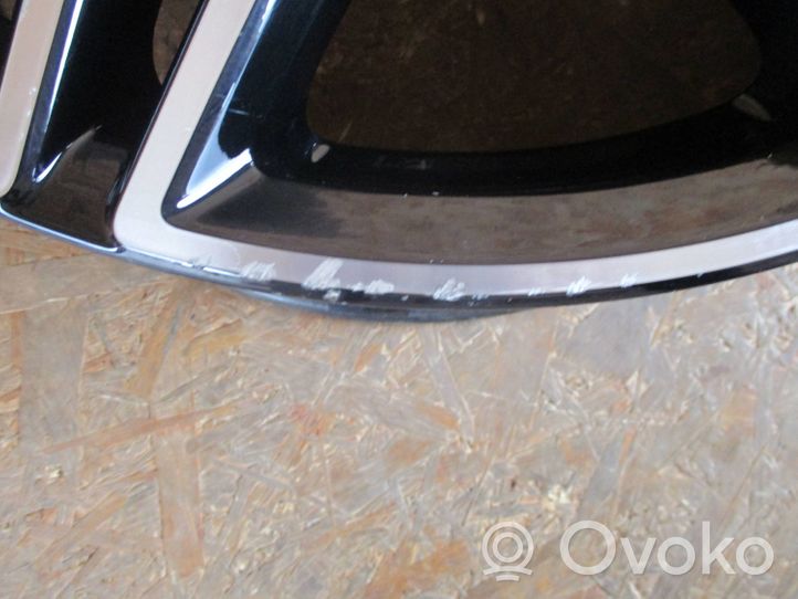 Mercedes-Benz Vito Viano W447 Felgi aluminiowe R19 A4474015100