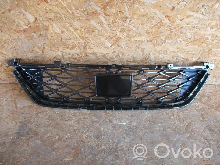 KIA Xceed Front bumper lower grill 86561-J7Q80