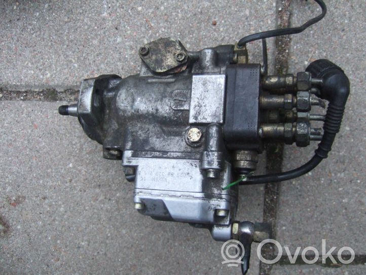 BMW 5 E34 Polttoaineen ruiskutuksen suurpainepumppu 