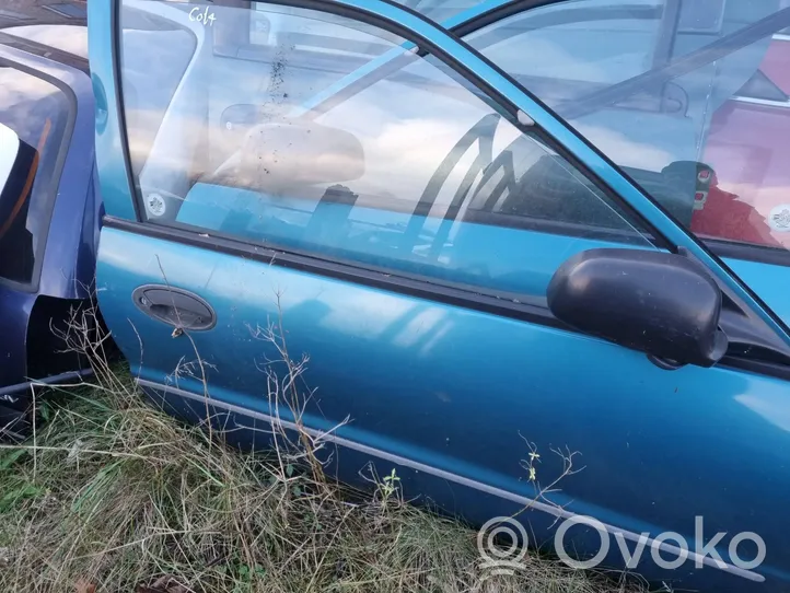 Mitsubishi Colt Ovi (2-ovinen coupe) 