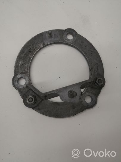 Volkswagen Touareg II Supporto di montaggio della molla elicoidale 7P0412269