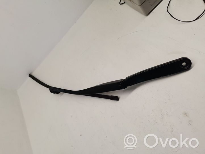 BMW 6 F06 Gran coupe Front wiper blade arm 7314526