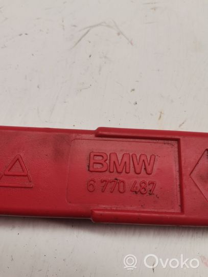 BMW X5M F85 Trójkąt ostrzegawczy 6770487