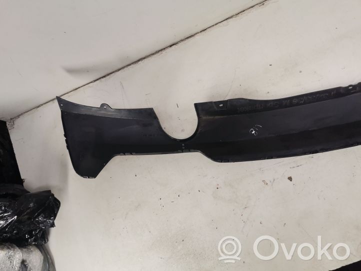 BMW 4 F32 F33 Moulure inférieure de pare-chocs arrière 8054564