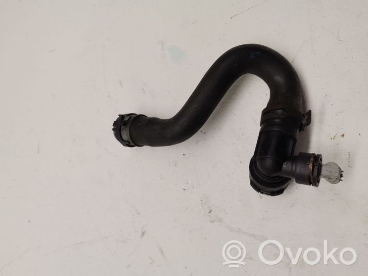 Mercedes-Benz GLC X253 C253 Tuyau de liquide de refroidissement moteur A2135014982