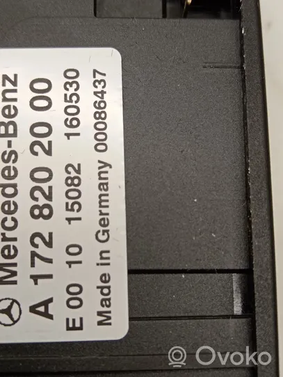 Mercedes-Benz GLE (W166 - C292) USB socket connector A1728202000