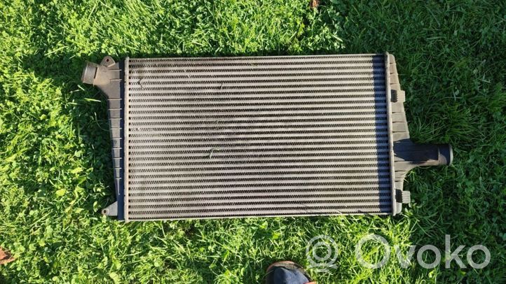 Audi A6 Allroad C5 Radiateur de refroidissement 