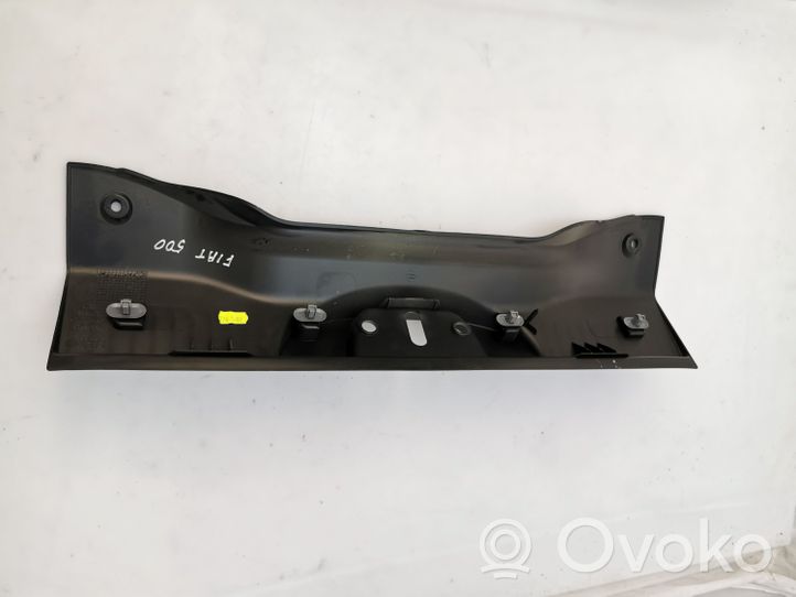 Fiat 500 Rivestimento di protezione sottoporta del bagagliaio/baule 735484031