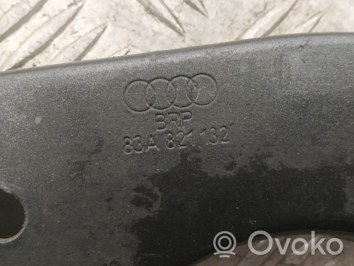 Audi Q3 F3 Lokasuojan kannake 83A821132